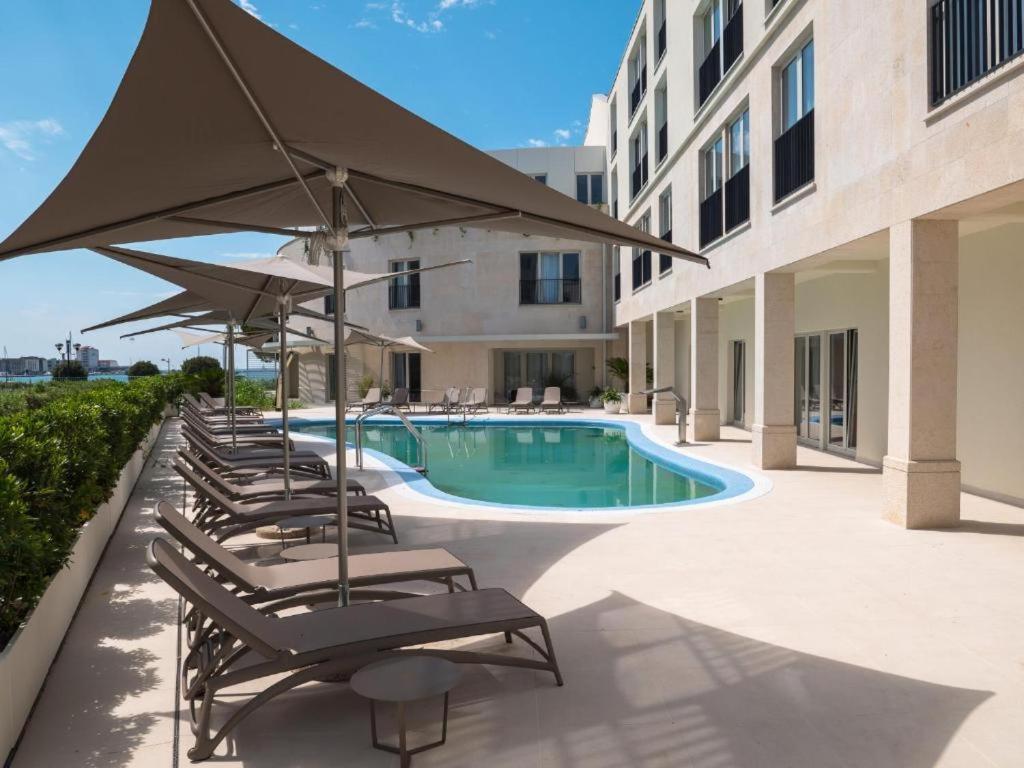 Humagum Sea View Apartment - Garden Palace Umag Buitenkant foto