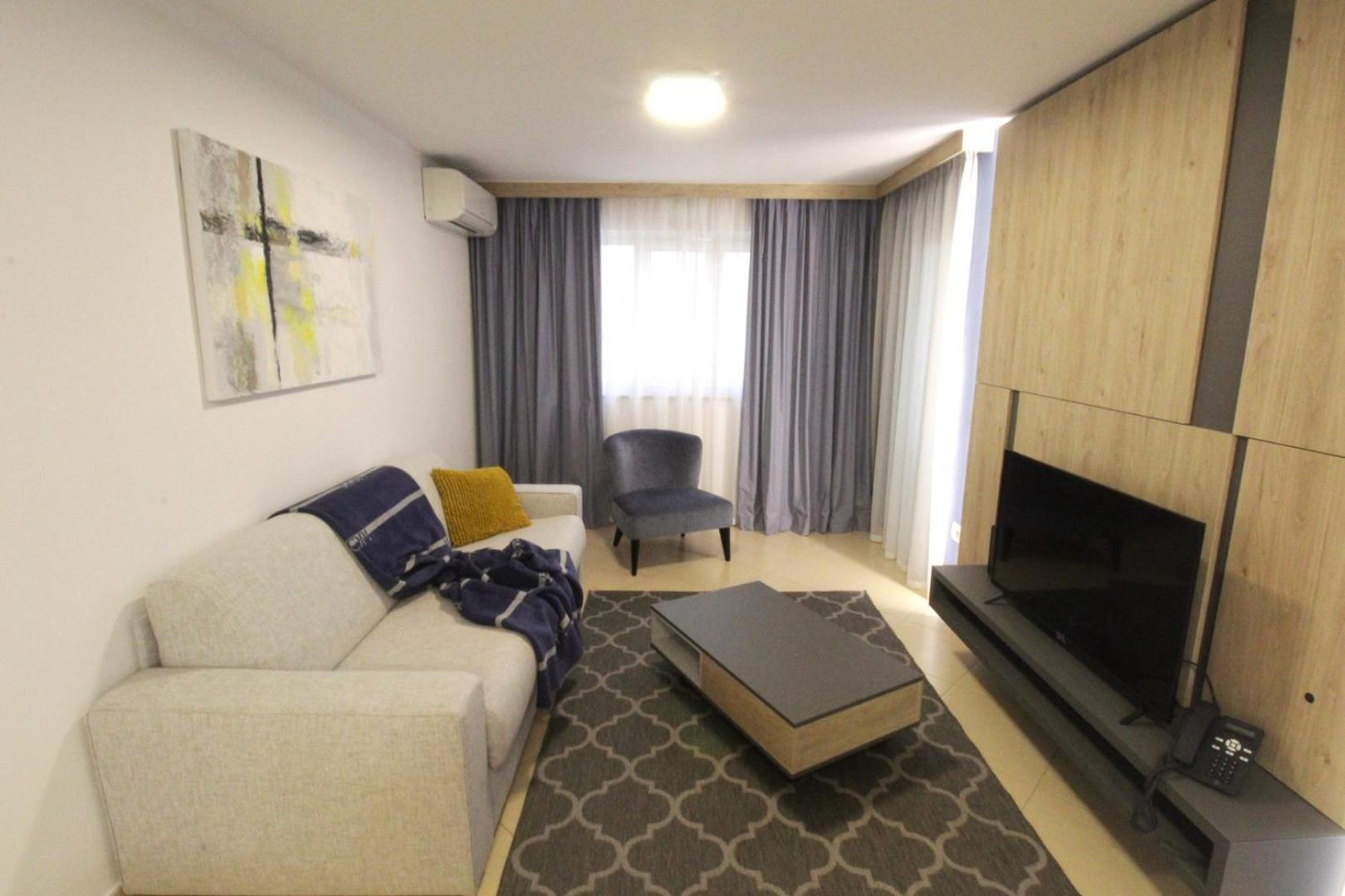 Humagum Sea View Apartment - Garden Palace Umag Buitenkant foto